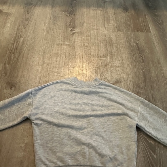Adorable grey Sweatshirt, Frankis by Francesca’s Size 12 - Picture 5 of 5